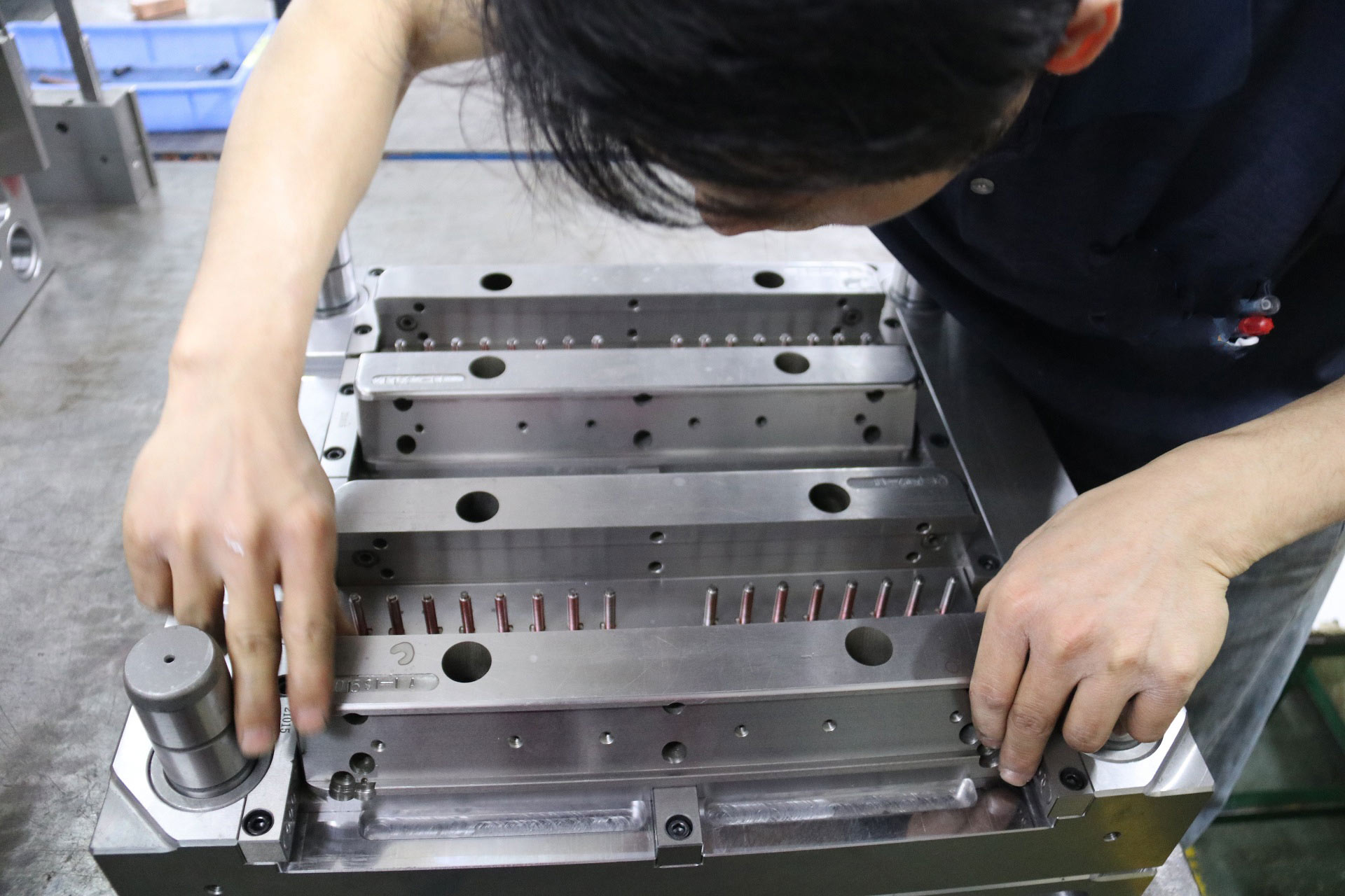 汽車配件類 汽車配件類(lèi)